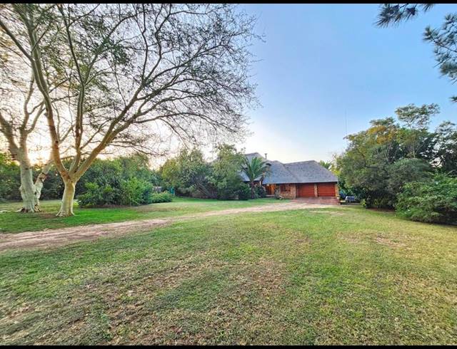 FARM FOR SALE IN ZONNEHOEWE